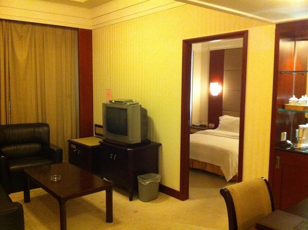 שנג'ן Beilingju Hotel מראה חיצוני תמונה